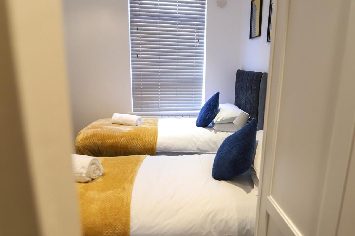 New- Modern 2Br Apt Wifi Sleep5 City Centre Sheffield Ngoại thất bức ảnh